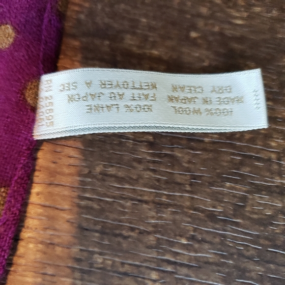 Perry Ellis Wool Scarf - Picture 4 of 5